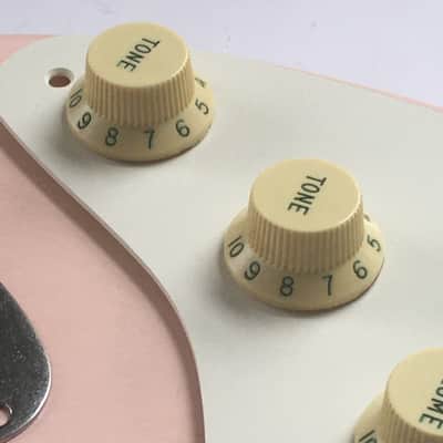 3 Lefty Fender Vintage Reissue Guitar Strat Knobs Relic Aged White Green Fonts image 4