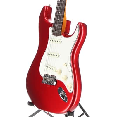 Fender Certified Pre-Owned American Vintage II 1965 Stratocaster, Round-Lam Rosewood Fingerboard, Candy Apple Red (N13) (53965) image 4