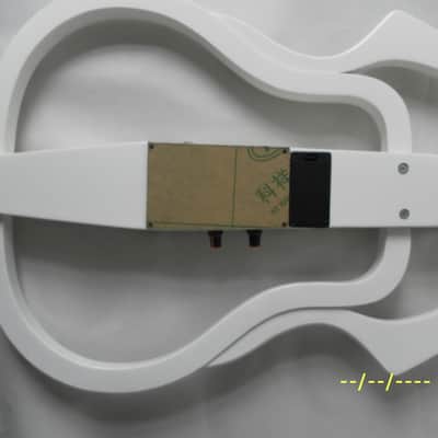 Cherrystone silent guitar (steel string) Silent guitar (steel string) 1990s - White image 4