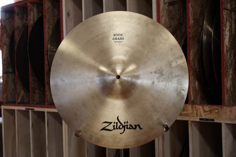 Zildjian 18" A Rock Crash 1694g image 1