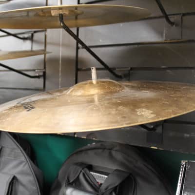 Zildjian 18" ZBT Rock Crash Cymbal image 3