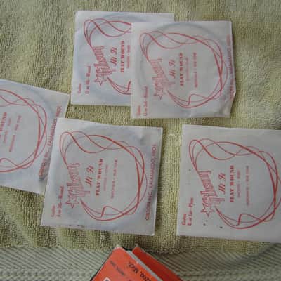 Vintage Gibson Hi-Fi Electric Spanish Guitar Strings in Box Flatwound Strings Incomplete Set Rough Condition Box READ ENTIRE DESCRIPTION image 5