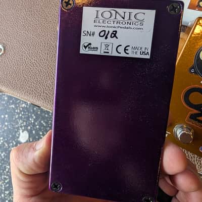 Iconic effects Huckleberry OVERDRIVE KLON MEETS TUBE SCREAMER BOUTIQUE PEDAL image 2