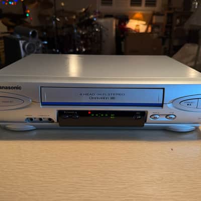 Panasonic PV-V4523S Silver Omnivision VCR Blue Line VHS Player Working Serviced! image 2