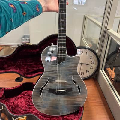Taylor T5z Pro with Curly Maple Top 2016 - Faded Denim image 2