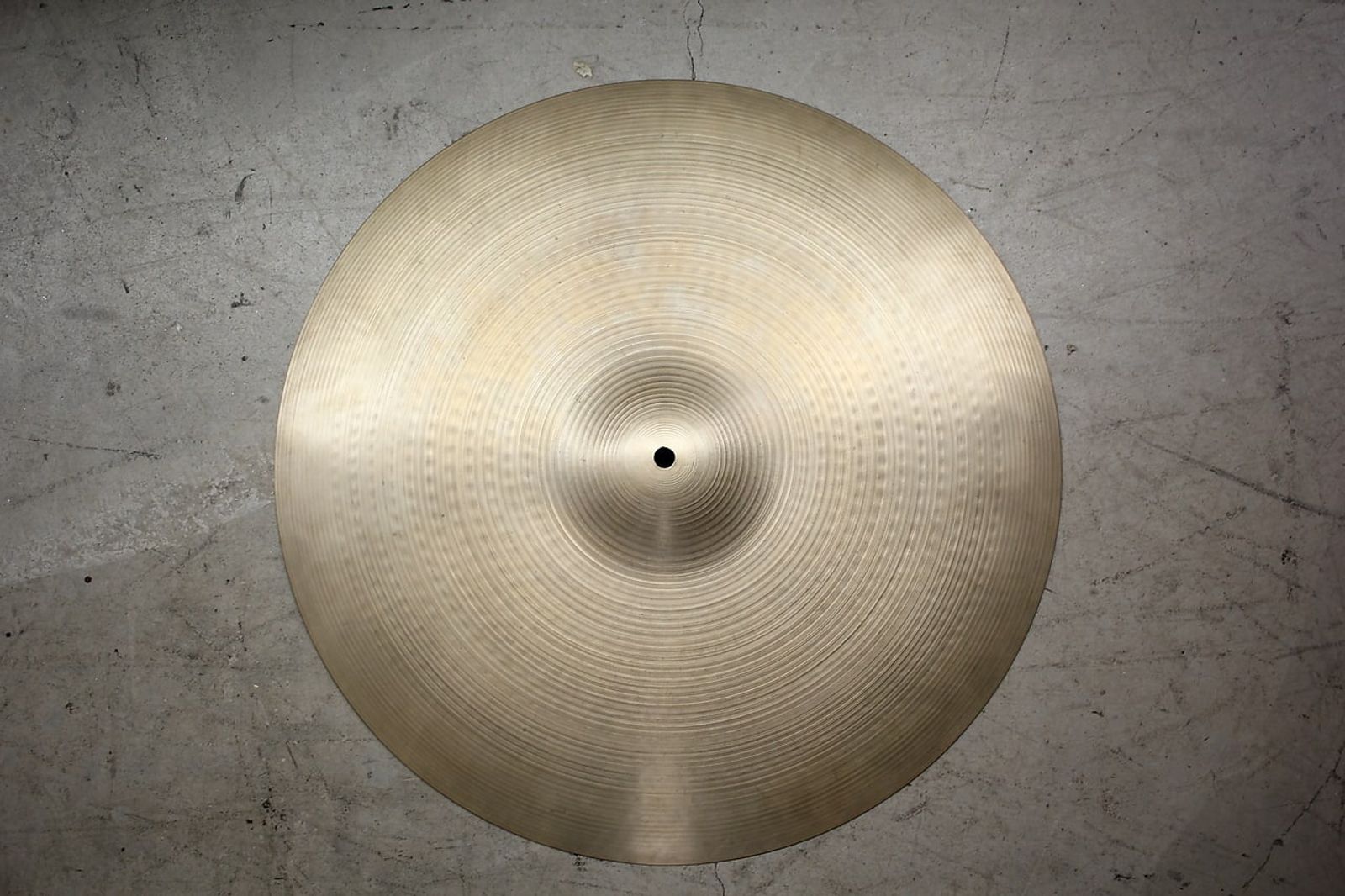 A. Zildjian 20 A. Zildjian 20
