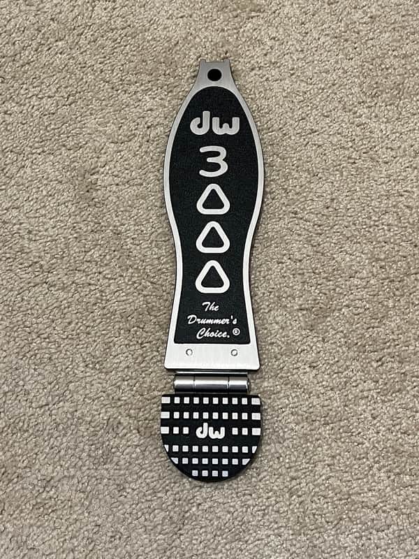 DW 3000 Footboard Assembly image 1