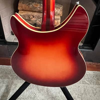 Rickenbacker 360V64 1991 - Sunburst image 6