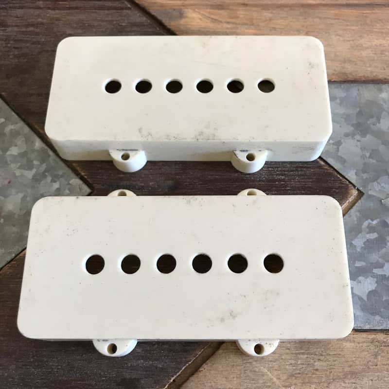 Real Life Relics White Jazzmaster® Pickup Covers (Set of 2)    [DI6] image 1