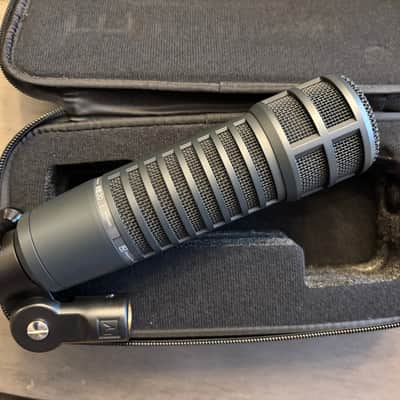 Electro-Voice RE20 Cardioid Dynamic Microphone 2021 - Present - Black