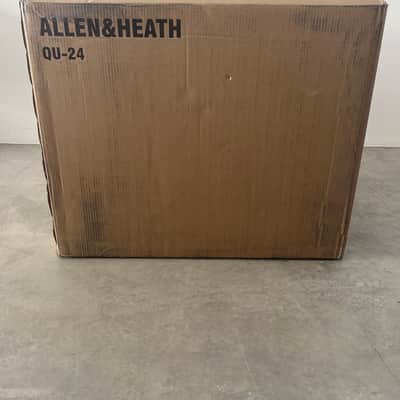 Allen & Heath QU-24C Chrome Edition 24-Channel Digital Mixer 2010s - Black image 2