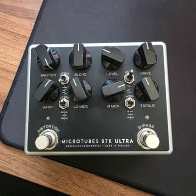 Darkglass Electronics Microtubes B7K Ultra V2 Bass Preamp 2019 - Present - Black image 1