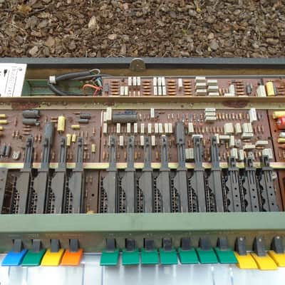 Farfisa VIP-370 60's - Olive image 10