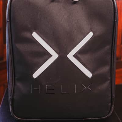 Line 6 Helix Floor with backpack image 9
