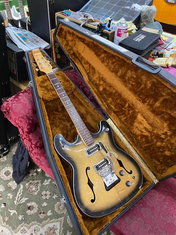 Baldwin Vibraslim 1960's - Sunburst w/ case image 1