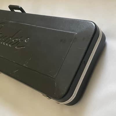 1990's Fender USA Stratocaster Telecaster Black Molded Hardshell Guitar Case Butterfly Latches image 4