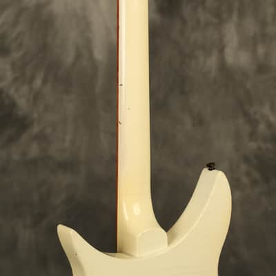 1985 Rickenbacker 350 BT White w/Black hardware image 17