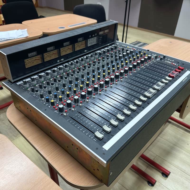 Studer 962 Mixing Console