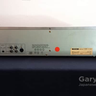 TEAC V-330 2-Head Stereo Cassette Deck with Dolby-B System V 330 Japan 1984 image 6