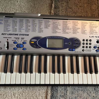 Casio LK-43 61-Key Key-Lighting Keyboard 2010s - Silver image 2