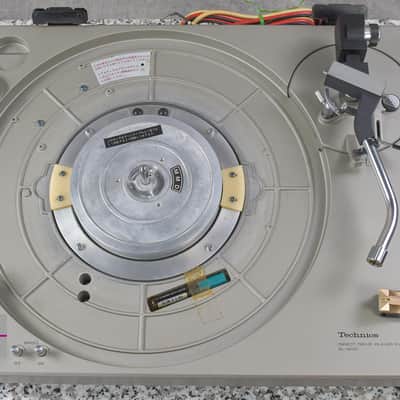 Technics SL-1200 First Model Direct Drive Player System In Very Good Condition image 14