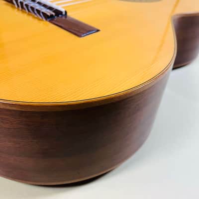 MANUEL FERNANDEZ MF-18S Hand Crafted in Spain - Natural Classical Guitar w/Hard case image 8