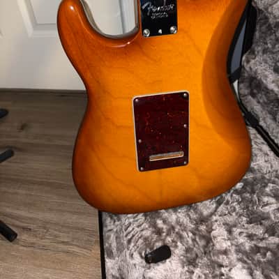 Fender Limited Edition American Professional Stratocaster image 7