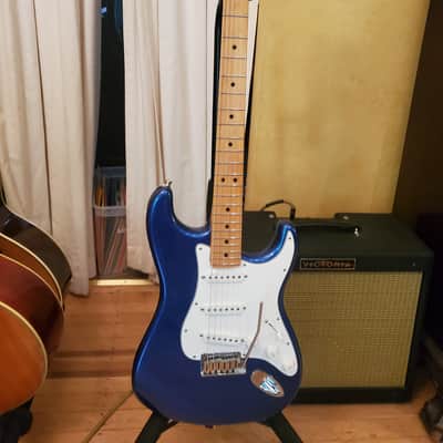 Fender American Ultra Stratocaster with Fralin pickups and Fralin wiring - Cobra Blue image 2