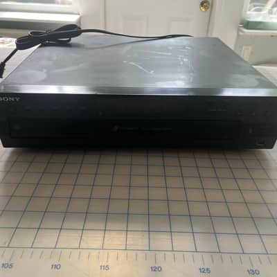 Sony CDP-CE500 5 Disc Changer image 3