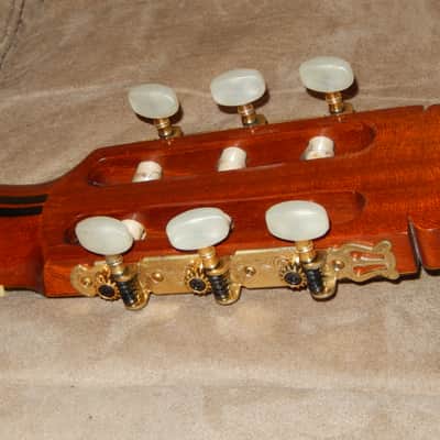 HAND MADE IN 1974 RYOJI MATSUOKA M60 SUPERB RAMIREZ STYLE CLASSICAL GUITAR image 11