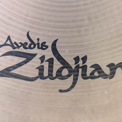 Zildjian 18" A Series Medium Thin Crash Cymbal 1982 - 2012 - Traditional image 6