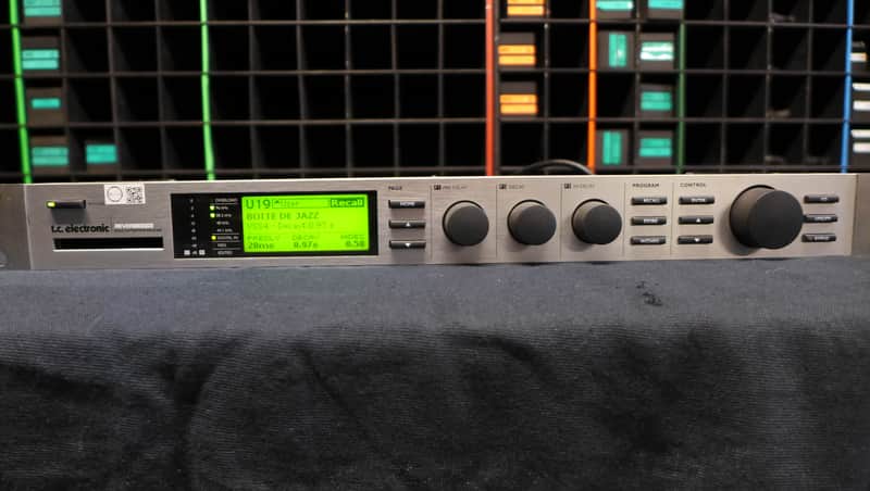 TC Electronic Reverb4000 Reverb Processor 2010s - Silver image 1