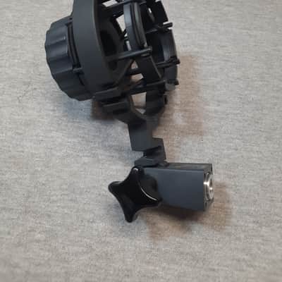 AKG C314 With Case image 8