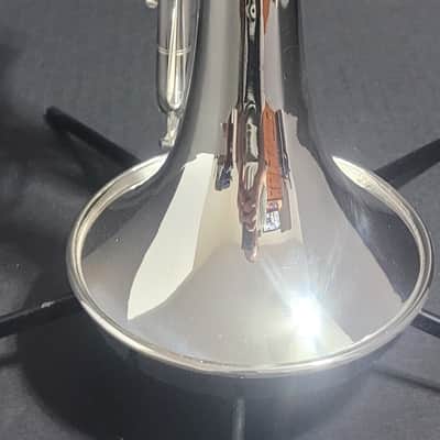 Getzen Eterna PRO Eterna 800S Silver L B Cornet, M/P 's and hardcase  Case  Silver Plate image 8