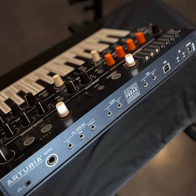 Arturia MicroFreak 25-Key Algorithmic Synthesizer 2019 - Present - Black image 4