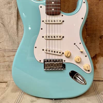 Fender CIJ/MIJ '62 Reissue Stratocaster 2005 - Daphne Blue image 2