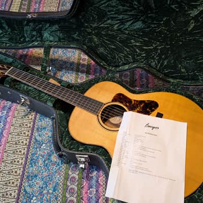 Bourgeois Small Jumbo Custom Hide Glue German Spruce top2013 - Gloss image 2