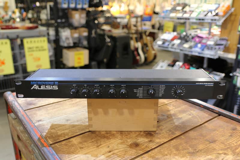 Alesis MicroVerb III 16-Bit Digital Reverb and Delay 1991 - 1996 - Black image 1