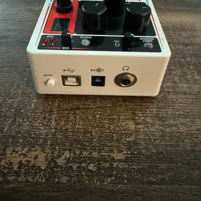 Electro-Harmonix Big Muff Pi Hardware Plugin 2022 - Present - White image 5