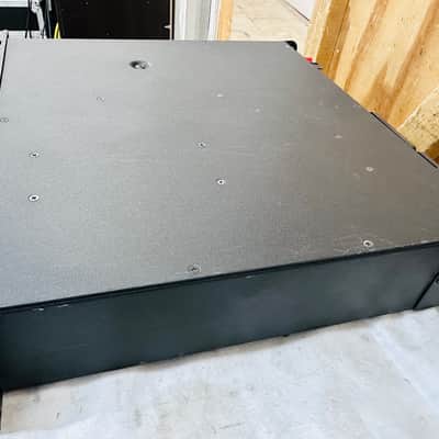 Crest Audio 4601 Power Amplifier 600 Watts Per Ch. @ 4ohms - Working image 8