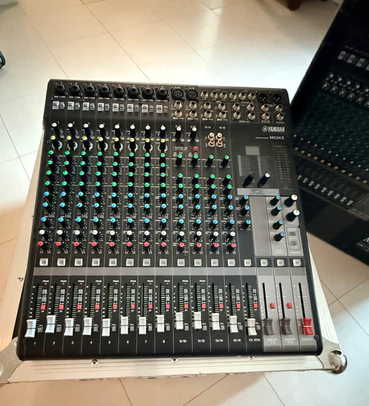 Yamaha MG16X-CV 16 Channel Mixer with Effects 2022 - Present - Black image 1