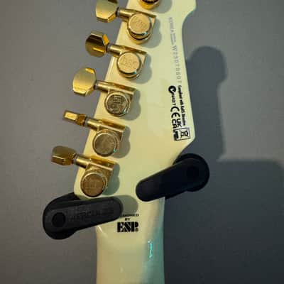 ESP LTD Phoenix-1000 Vintage White image 5