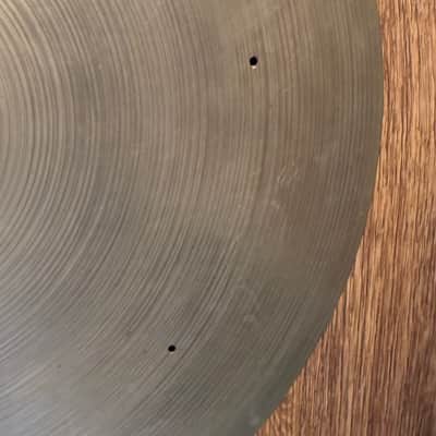 Zildjian 22" Avedis A Sizzle Ride Cymbal 3450 Grams image 6