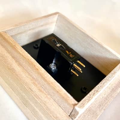 Koetsu Black Moving Coil Stereo Cartridge 0.4mV Output, Line contact Diamon on Boron, Original $3300 image 6
