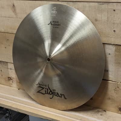 Zildjian 16" A Series Rock Crash Cymbal 1982 - 2012 - Traditional image 3