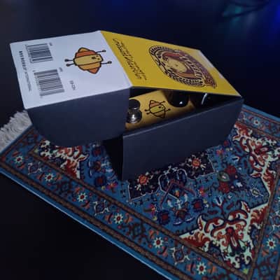 (New) Effects Bakery Croissant Distortion – Yellow image 4