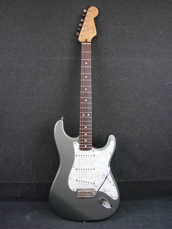 2001 Fender Deluxe Series Powerhouse Stratocaster Made In Mexico
