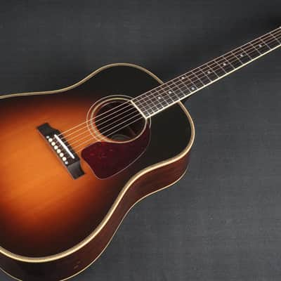 Gibson J-45 Custom 2009 - Sunburst image 10