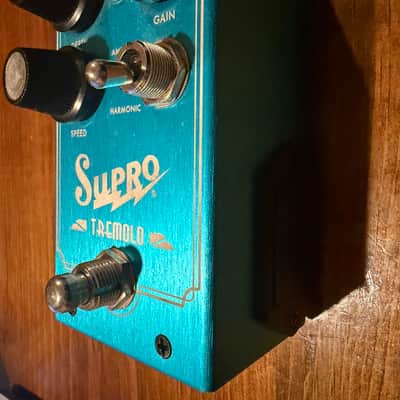 Supro 1310 Tremolo 2010s - Blue image 4