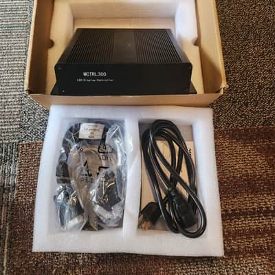 MCTRL-300 Novastar Video Processor for AV6 2010s - Black image 1